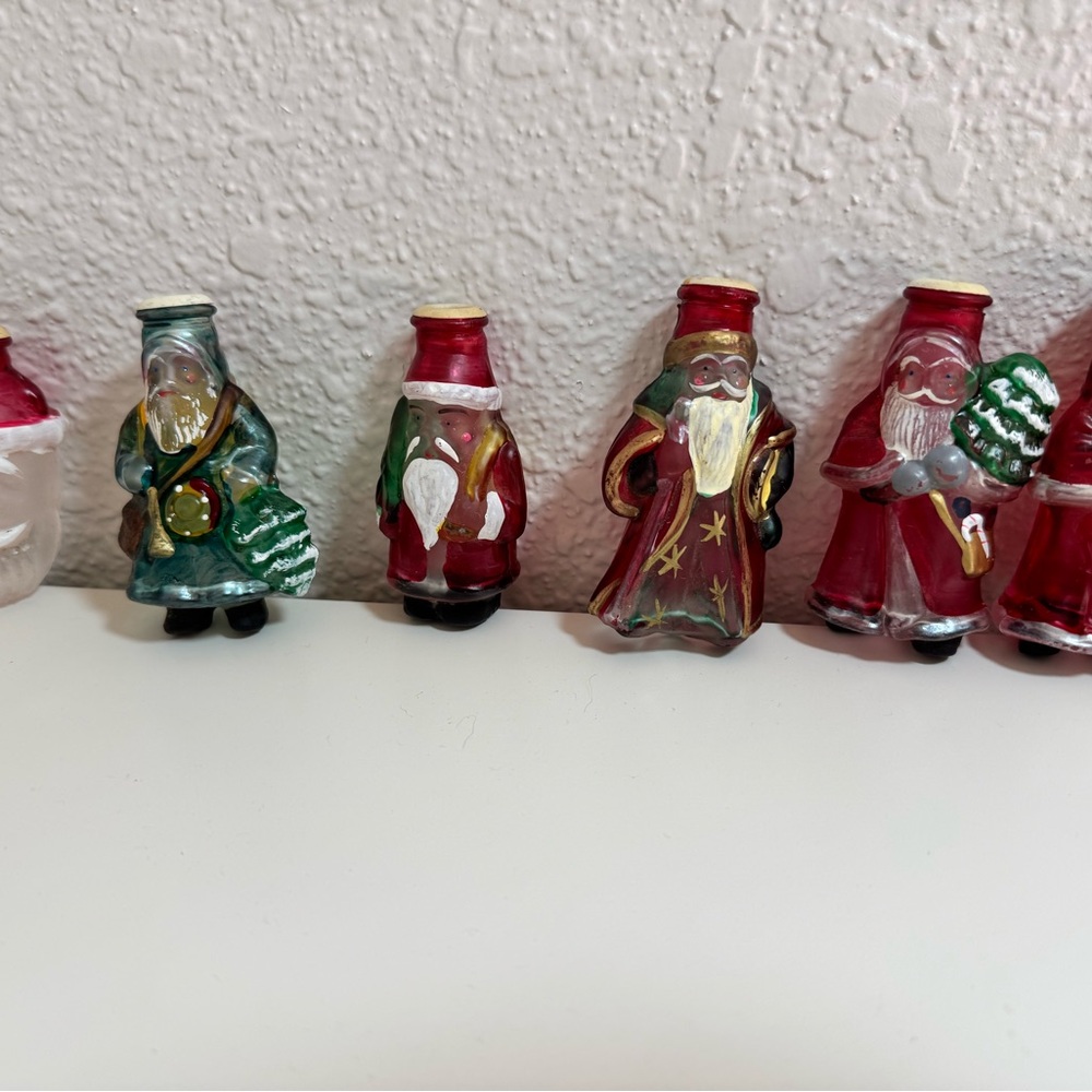 Vintage old world Christmas light cover set - Picture 2 of 3